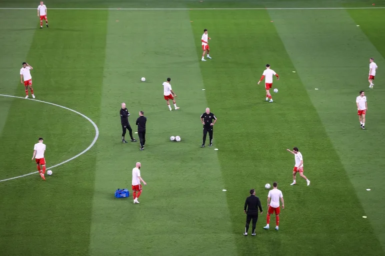 西甲战报：塔雷加乌龙，杜罗绝平，瓦伦西亚1-1平塞维利亚