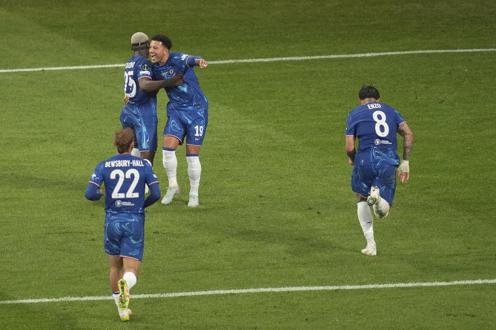 巴萨瞄准德国铁卫！弗里克亲信施洛特贝克或成新援